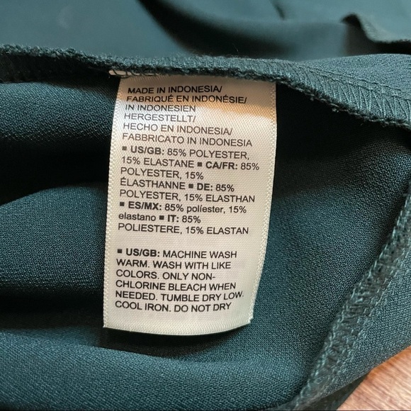 NWT Lark & Rd Dark Green Dress With Tie at Waist Size 14 - Picture 5 of 5